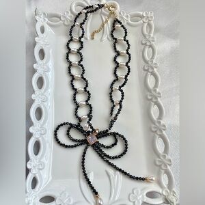 GP41-Handmade Braided Black Spinel And Freshwater Pearl Detachable Bow Necklace